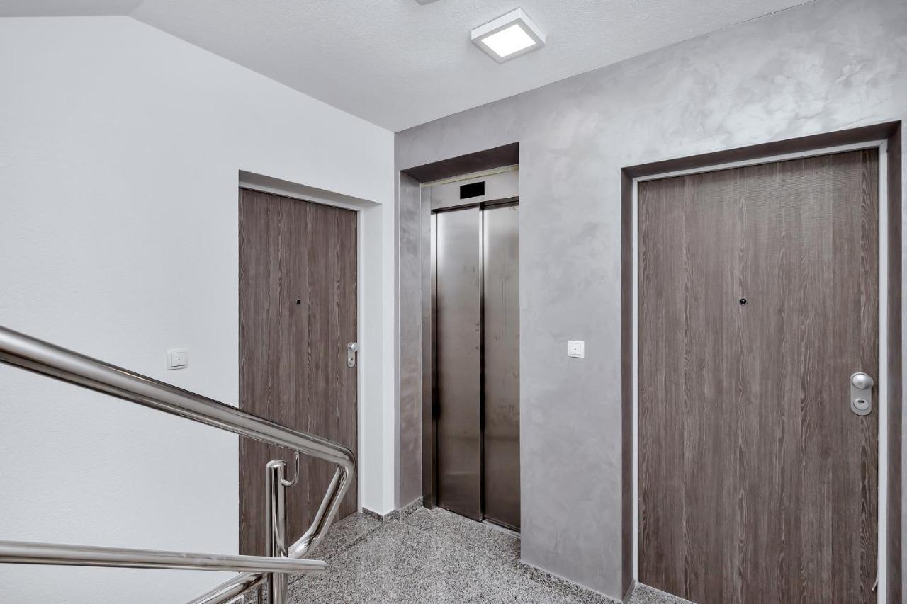 Luxury Apartment Sidro With Free Beach Parking Makarska Bagian luar foto