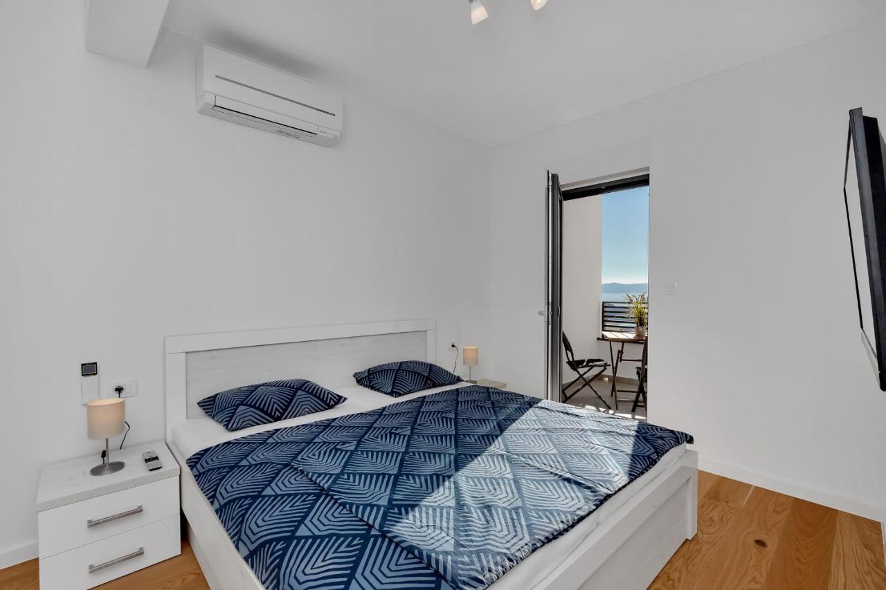 Luxury Apartment Sidro With Free Beach Parking Makarska Bagian luar foto