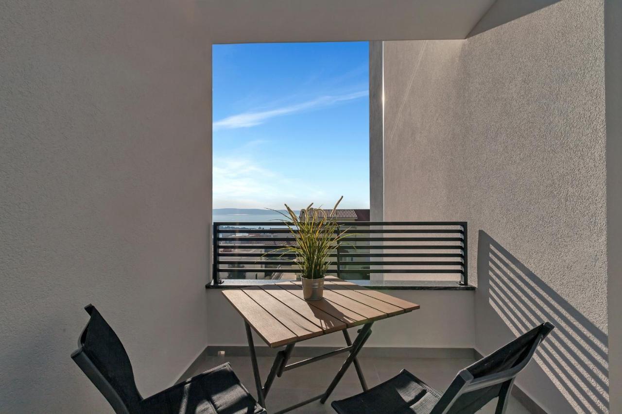 Luxury Apartment Sidro With Free Beach Parking Makarska Bagian luar foto